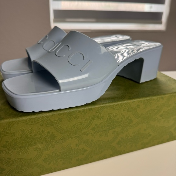 GUCCI Rubber Platform Slide Sandals Size 40 - Picture 11 of 16